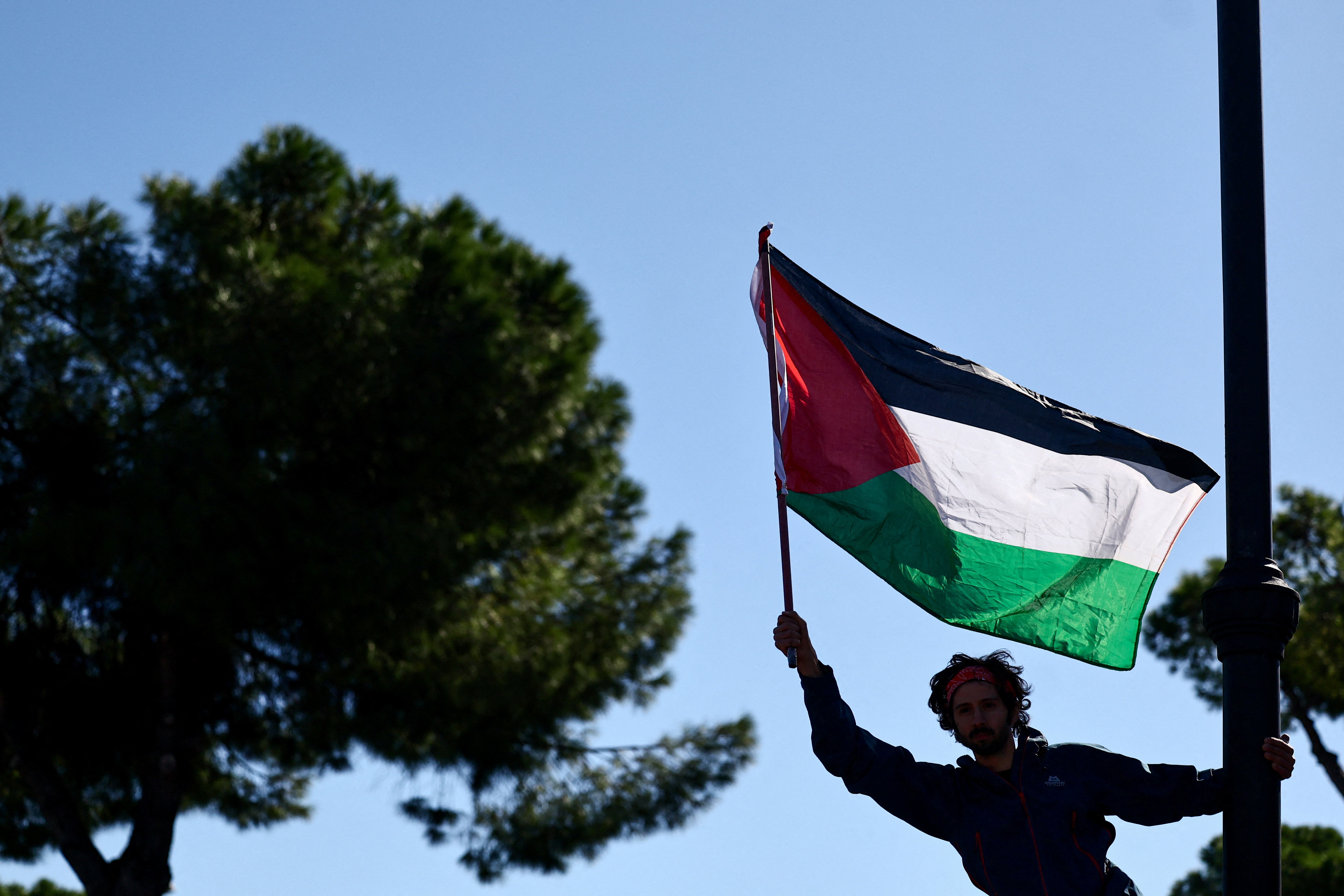 USB union holds nationwide strike in solidarity with Gaza after Sumud flotilla interception, in Rome