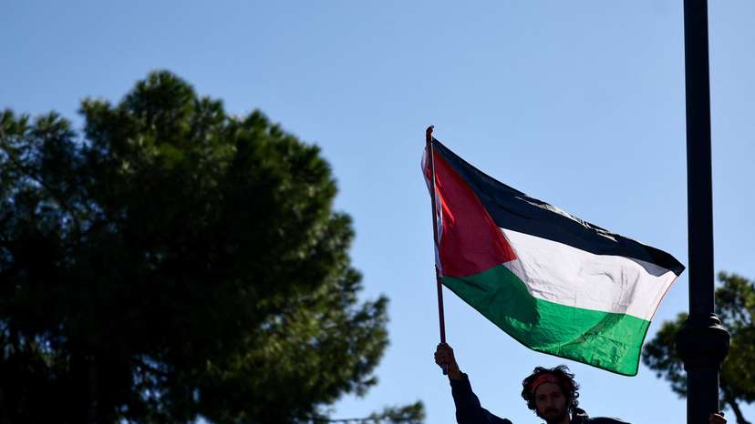 USB union holds nationwide strike in solidarity with Gaza after Sumud flotilla interception, in Rome
