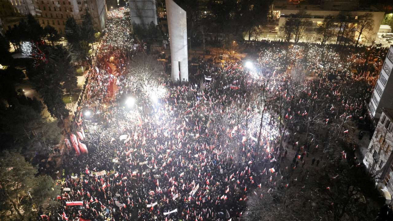 Supporters of the Law and Justice (PiS) party protest in Warsaw