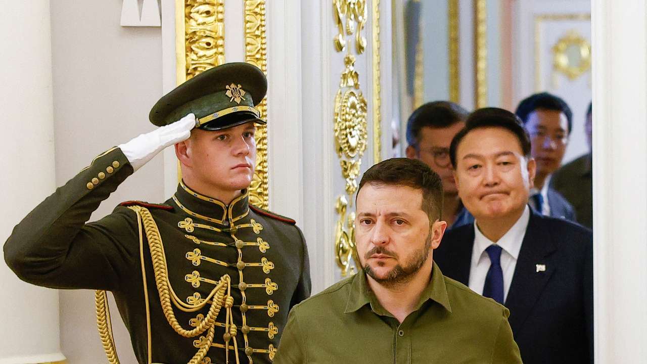 South Korean President Yoon Suk Yeol visits Kyiv