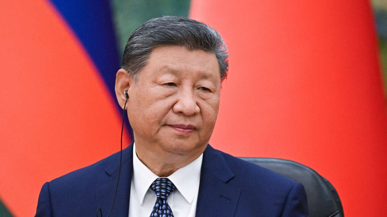 Russian President Vladimir Putin meets with Chinese President Xi Jinping and Mongolian President Ukhnaagiin Khurelsukh in Beijing