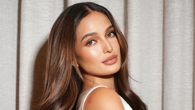 Sarah Lahbati