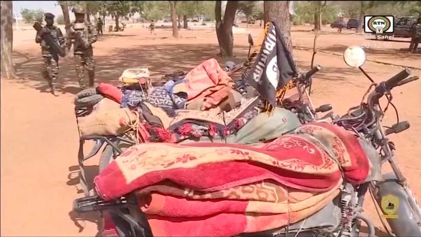 Attack on Niamey international airport