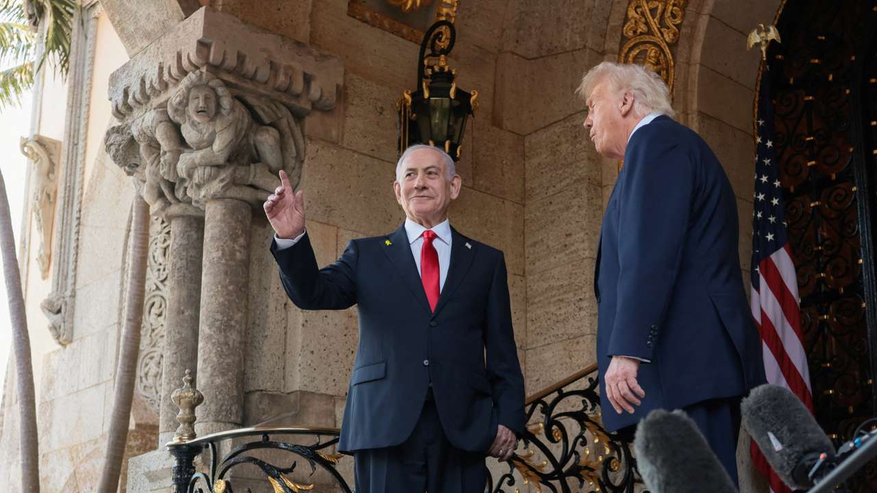 U.S. President Trump meets Israeli PM Netanyahu at Trump’s Mar-a-Lago club, in Palm Beach