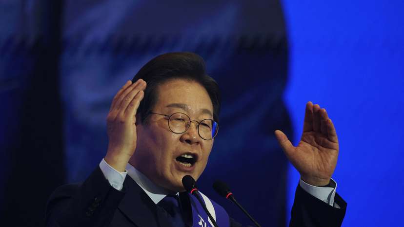 South Korea's Democratic Party choose their candidate for upcoming presidential election