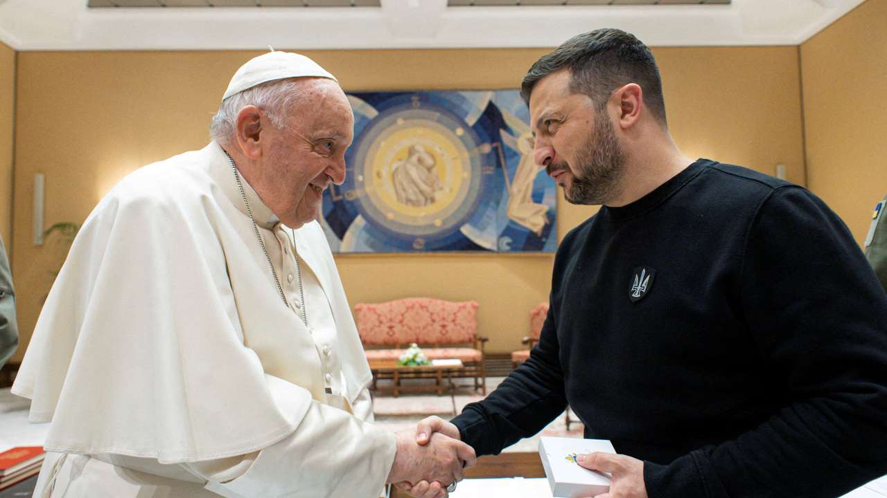 FILE PHOTO: Pope Francis meets with Ukrainian President Volodymyr Zelenskiy