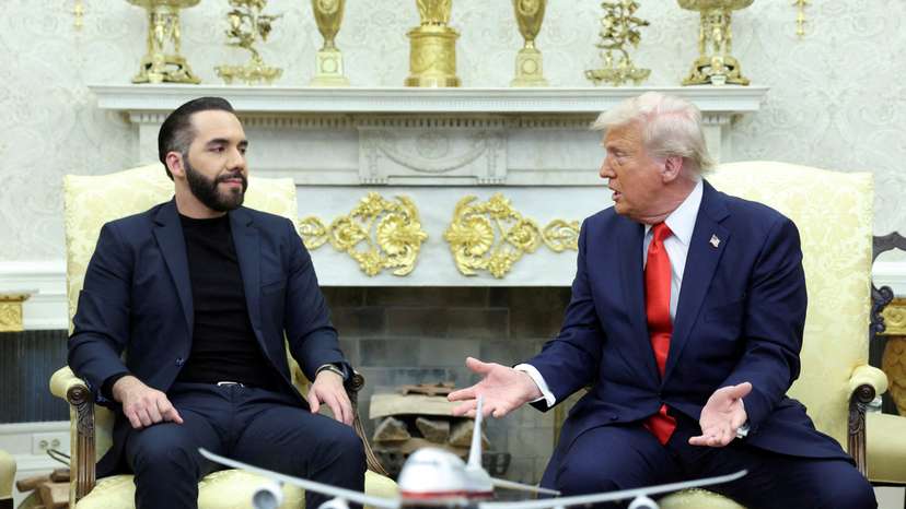 FILE PHOTO: El Salvador's Bukele meets with Trump