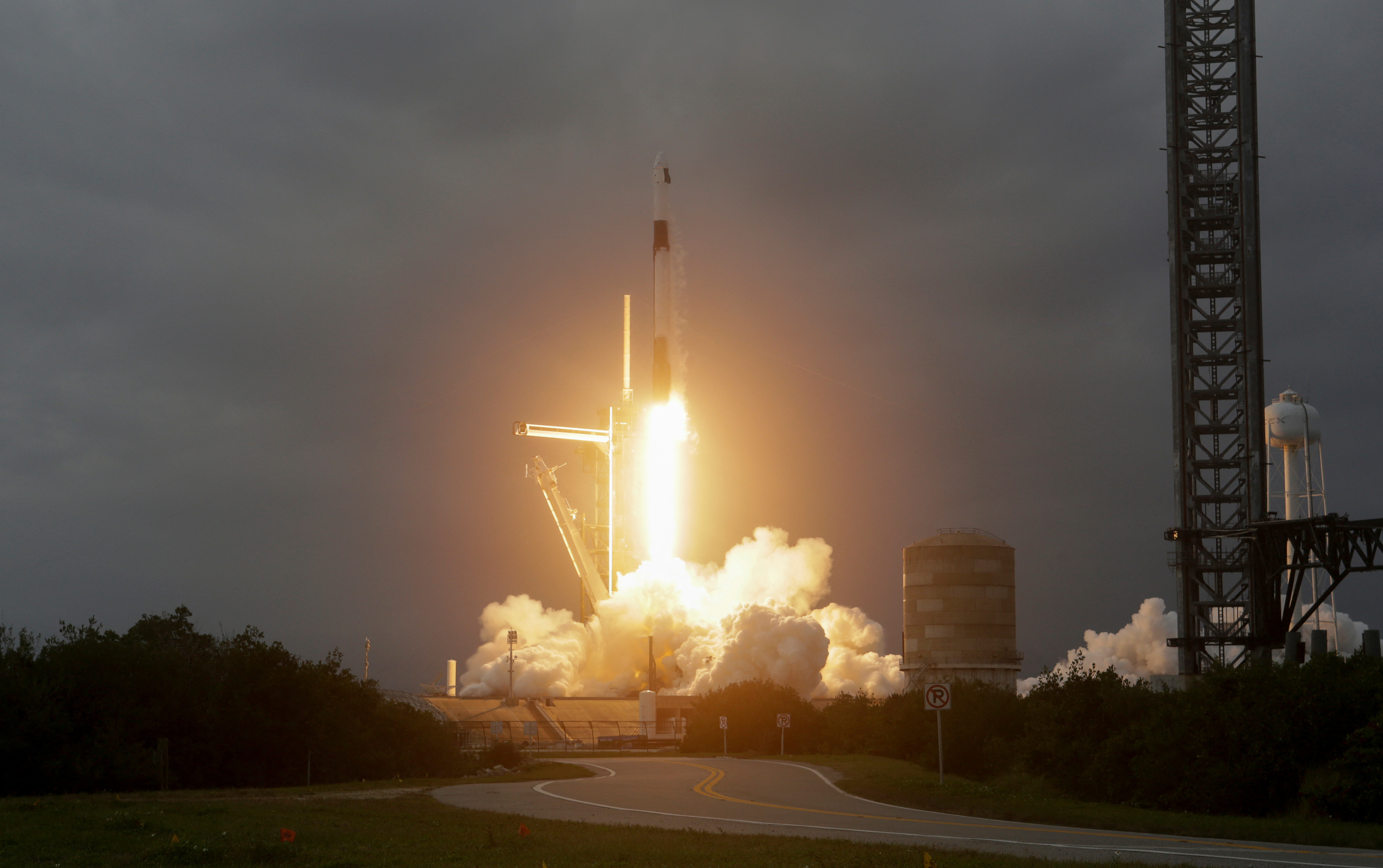 Axiom Mission 3 launches to the International Space Station