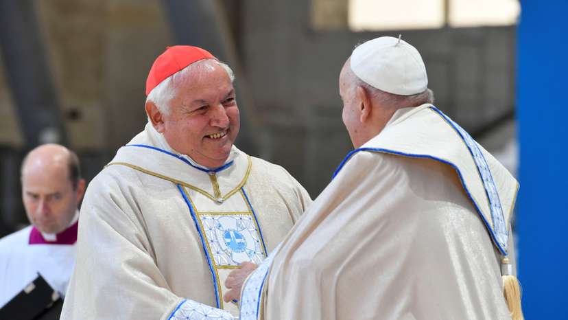 Pope Francis visits Marseille