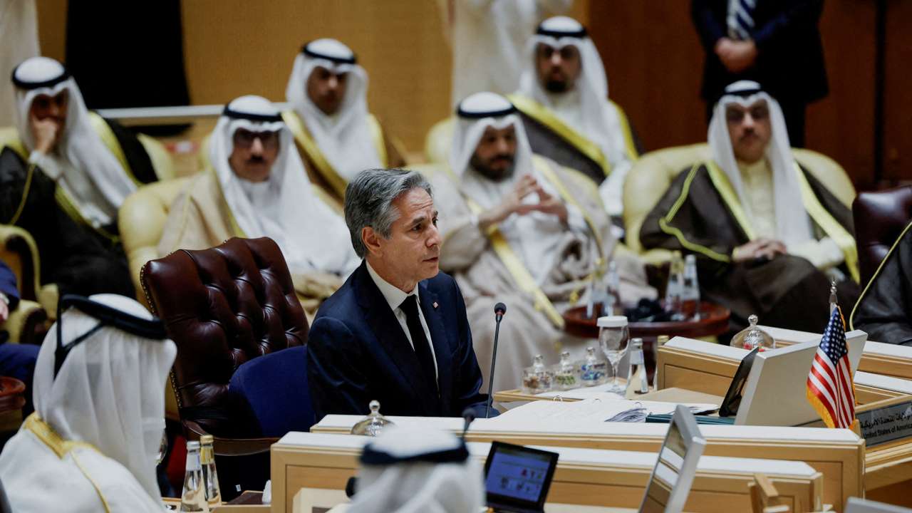 Special meeting to discuss the humanitarian crises faced in Gaza, in Riyadh