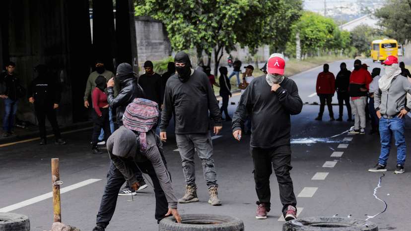 Protest nearly two weeks after the presidential election, in Tegucigalpa