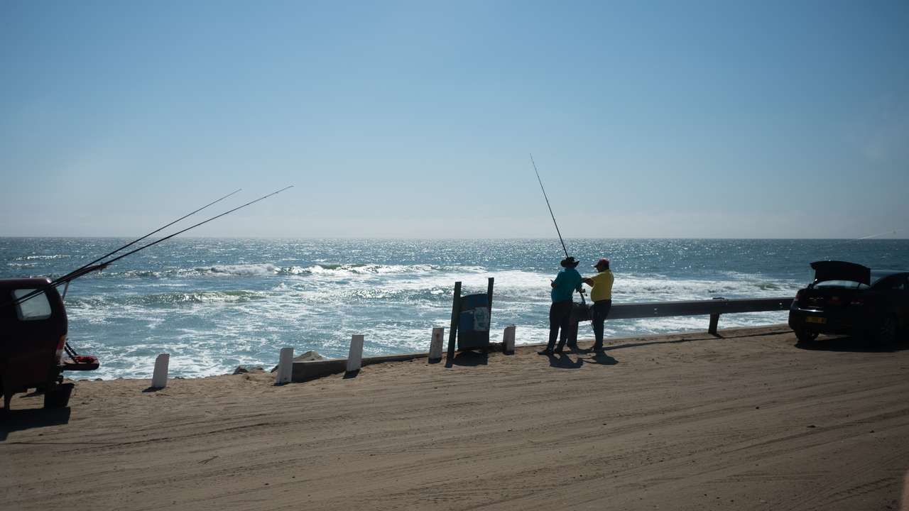 namibia-fishing-water-sky-surf-fishing-tire-1640873-pxhere.com