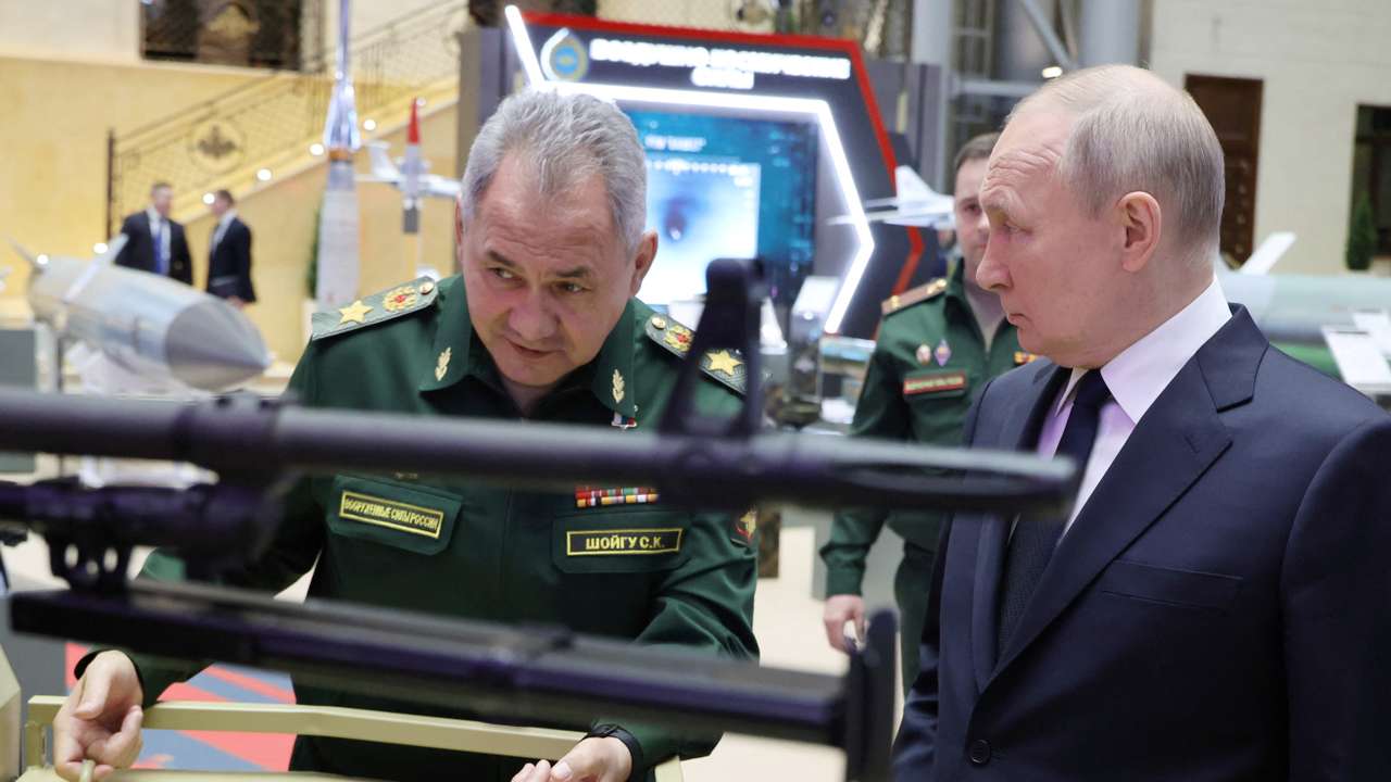 Russian President Vladimir Putin attends an expanded meeting of the Defence Ministry Board in Moscow