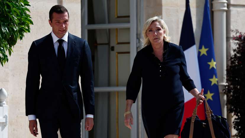French President Macron meets party leaders for talks to discuss appointing a new prime minister, in Paris