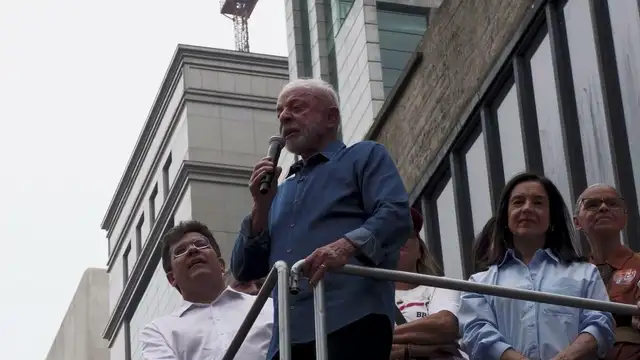 Lula Calls For Democracy At Sao Paulo Rally