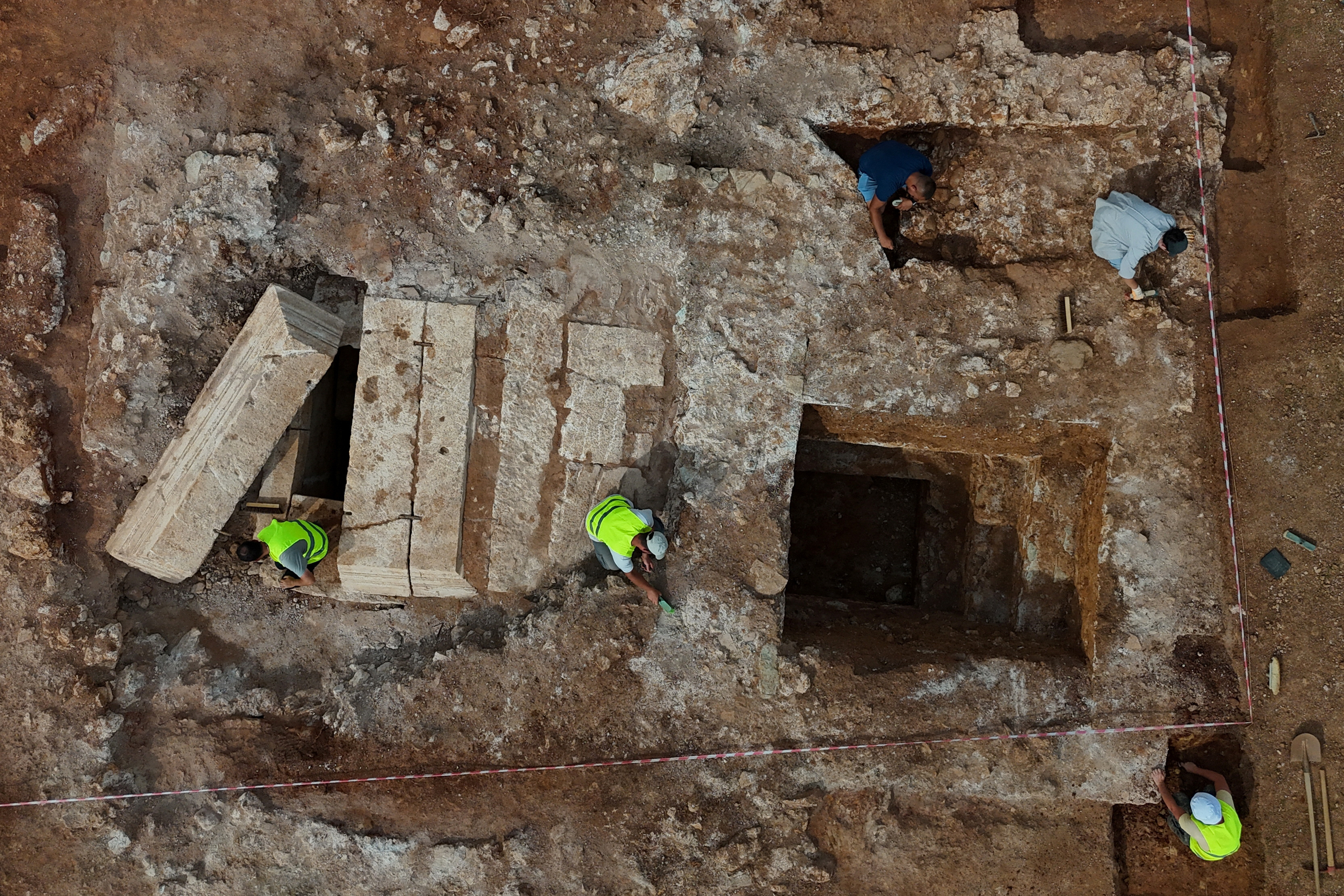 Wealthy ancient Romans' tomb discovered in Albania