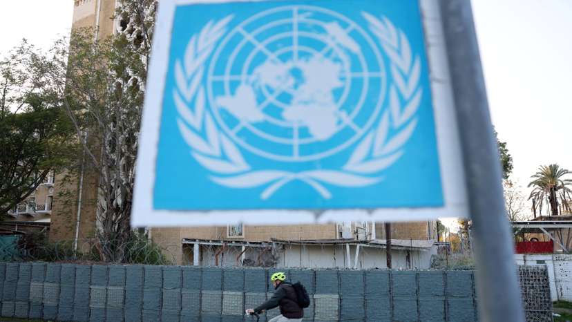 Cypriot political parties call for more checkpoints across the divide
