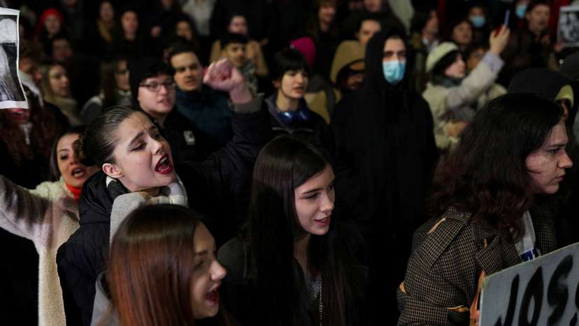 People protest against the far-right presidential candidate Calin Georgescu in Bucharest
