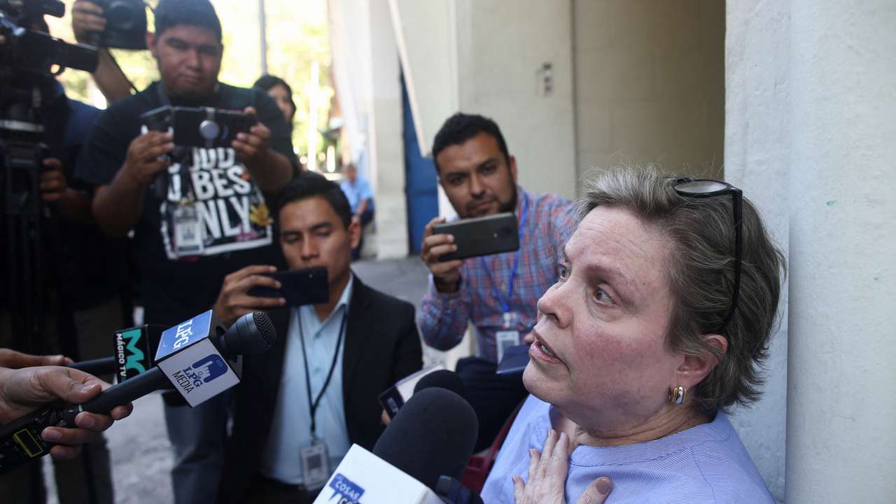 Alejandro Muyshondt, El Salvador's former security adviser, dies in custody