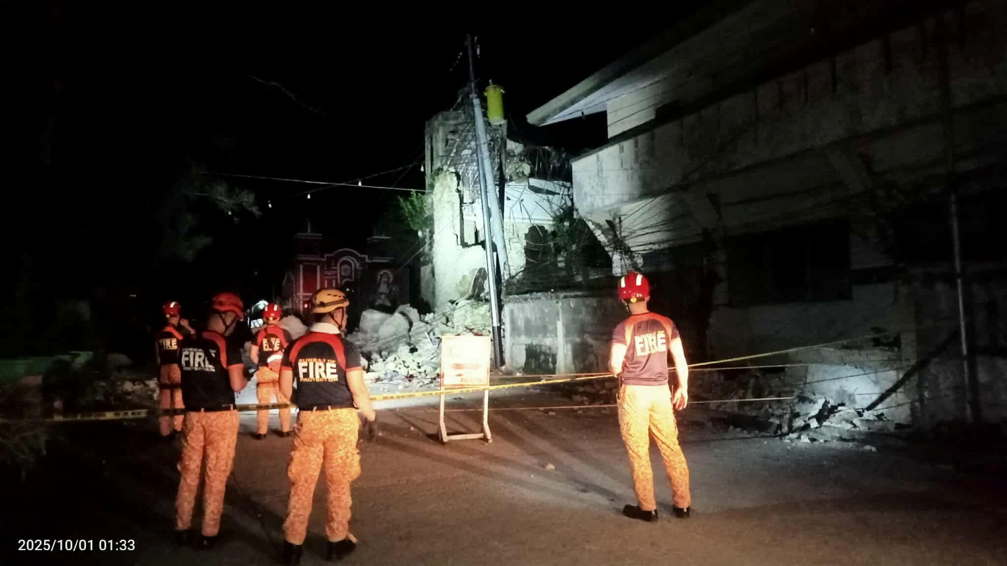 Magnitude 6.9 quake strikes central Philippines