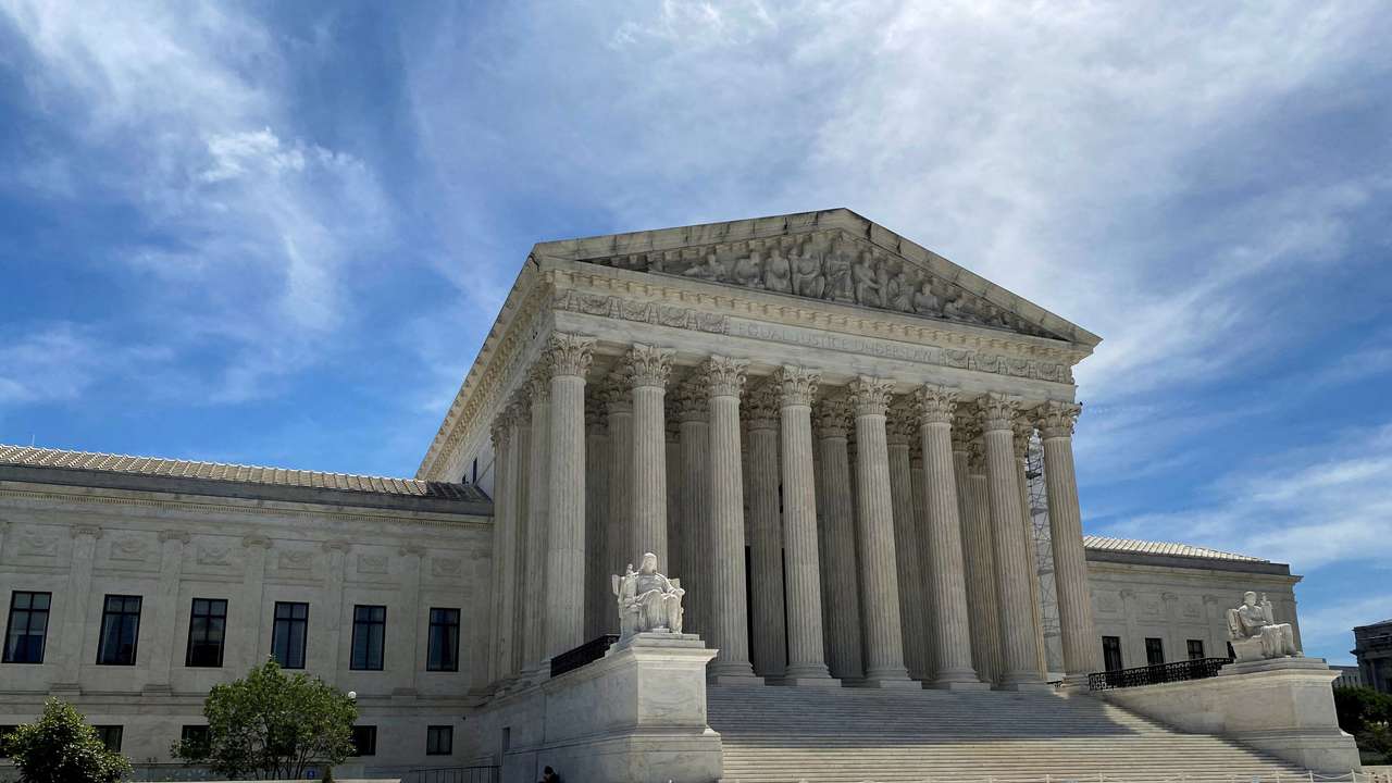 FILE PHOTO: The U.S. Supreme Court building in Washington