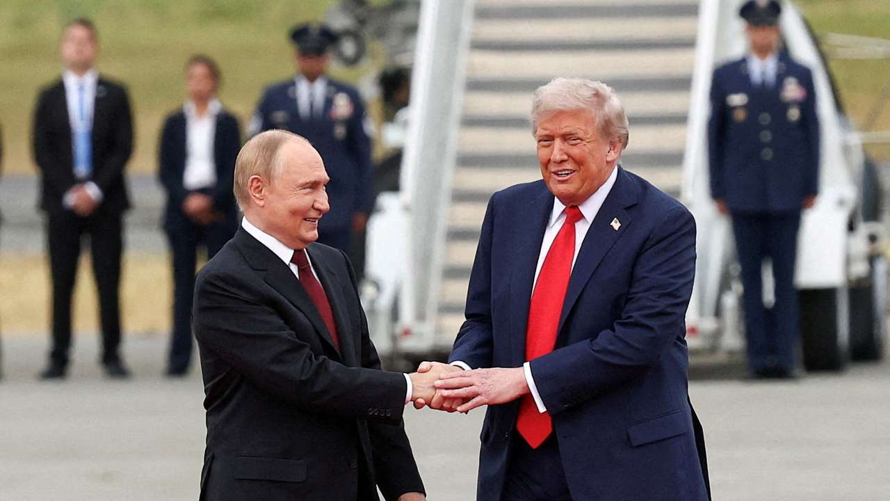 FILE PHOTO: U.S. President Trump meets with Russian President Putin in Alaska