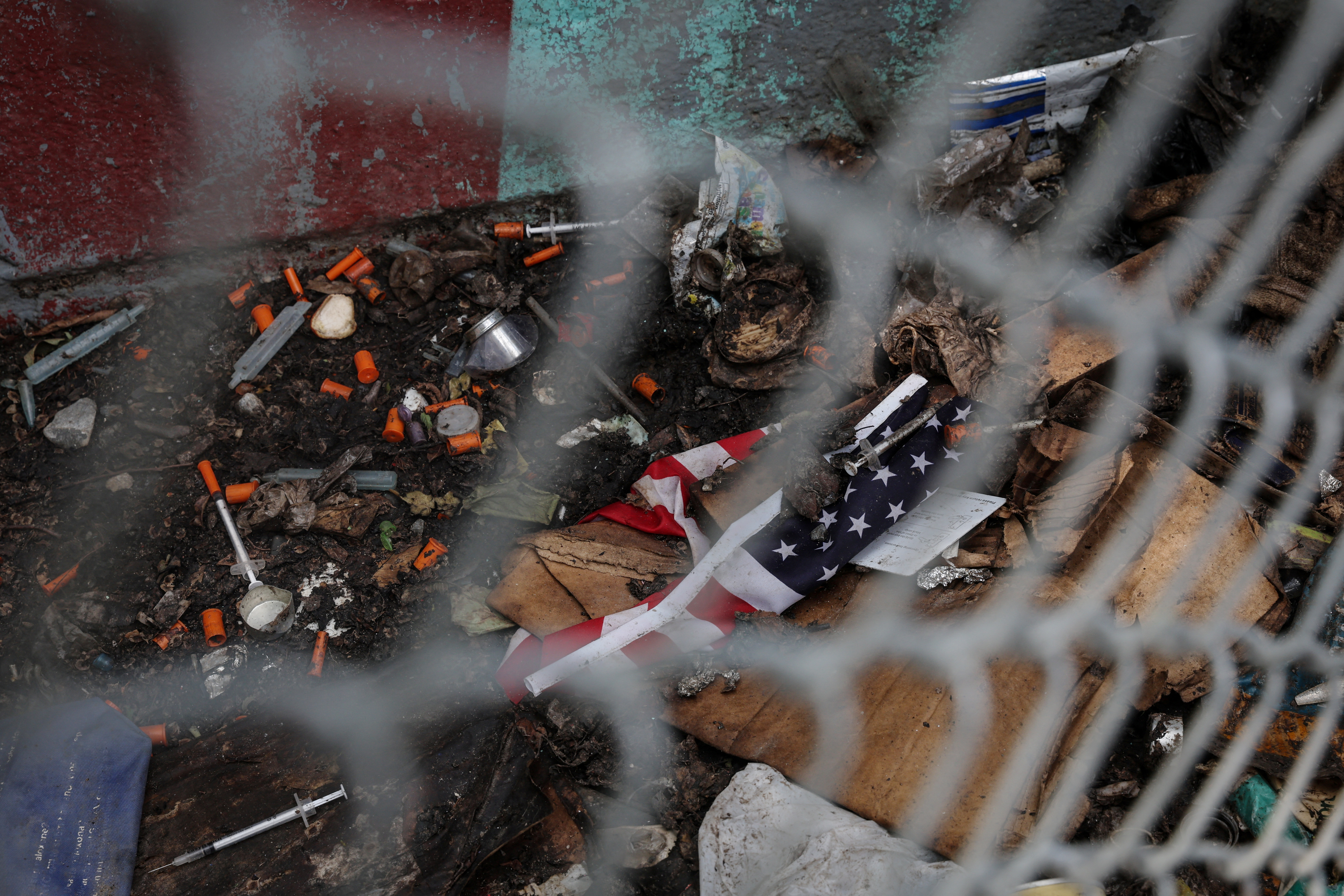 A fentanyl antidote is saving lives. But it isn't ending the fentanyl crisis
