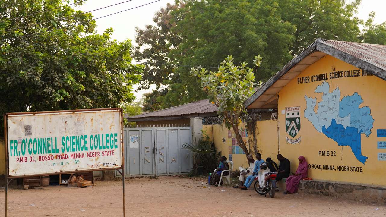 In Nigeria, anguish turns to anger for parents of kidnapped children