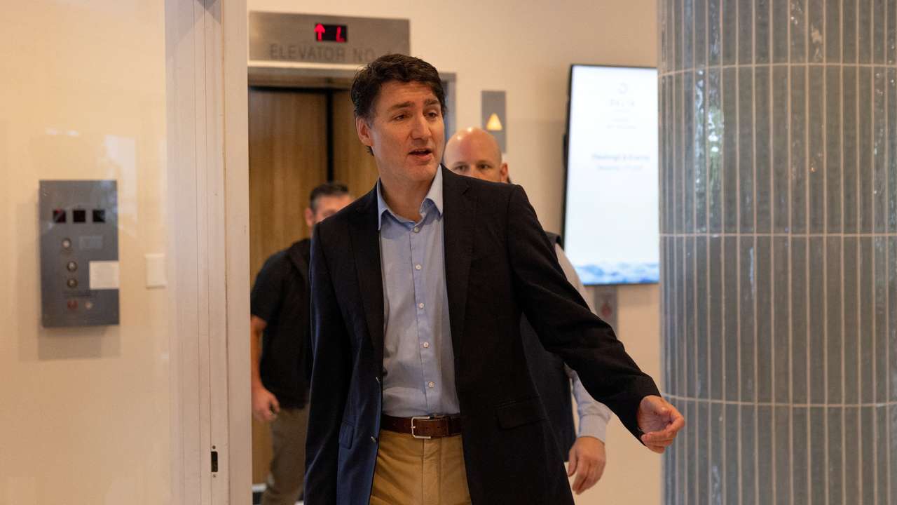 Canada's Prime Minister Trudeau leaves a hotel in West Palm Beach, after last night's meeting with U.S. President-elect Trump