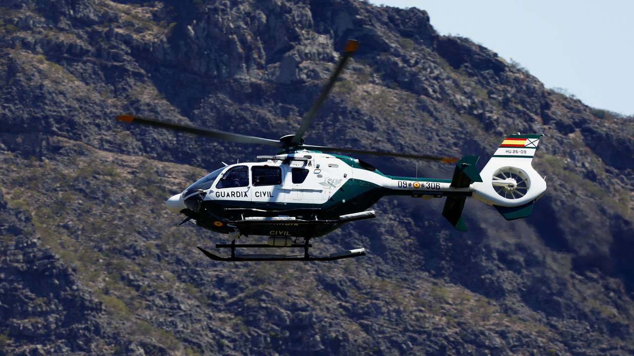 Guardia Civil helicopter searches for the young Briton Jay Slater in the Masca ravine