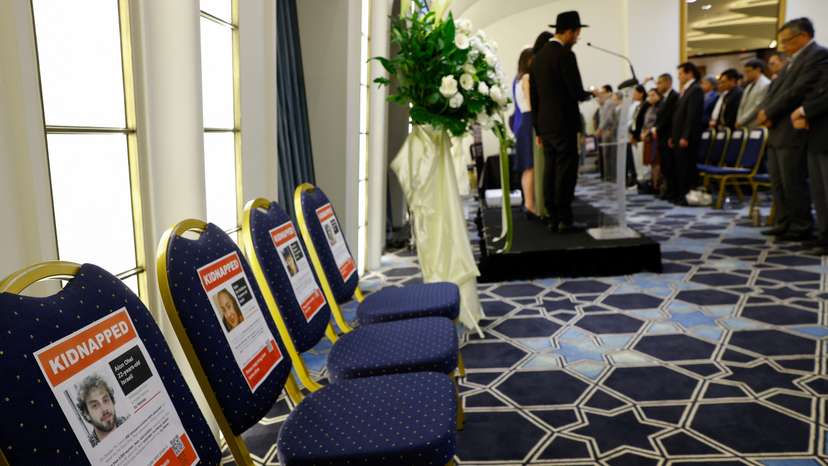 Prayer is held by leaders of the community at de facto Israeli embassy in Taipei