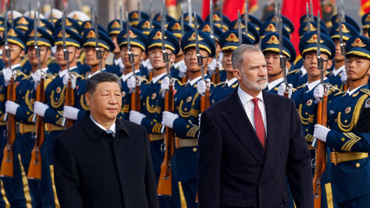 China’s President Xi Jinping meets King of Spain Felipe VI in Beijing