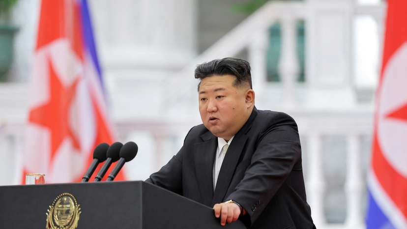 North Korean leader Kim Jong Un meets with leading officials of the Workers' Party of Korea in Pyongyang