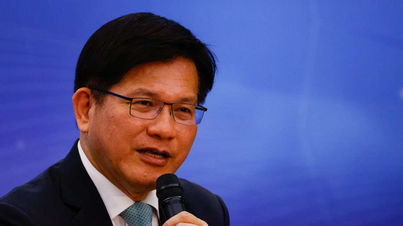 Taiwan Foreign Minister Lin Chia-lung makes a speech at a press conference for foreign media, in Taipei