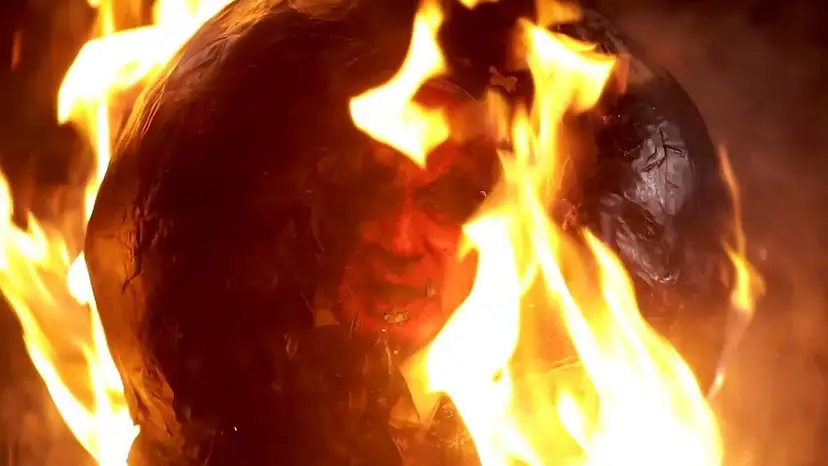 Netanyahu Effigy Set Ablaze Outside Israeli Embassy