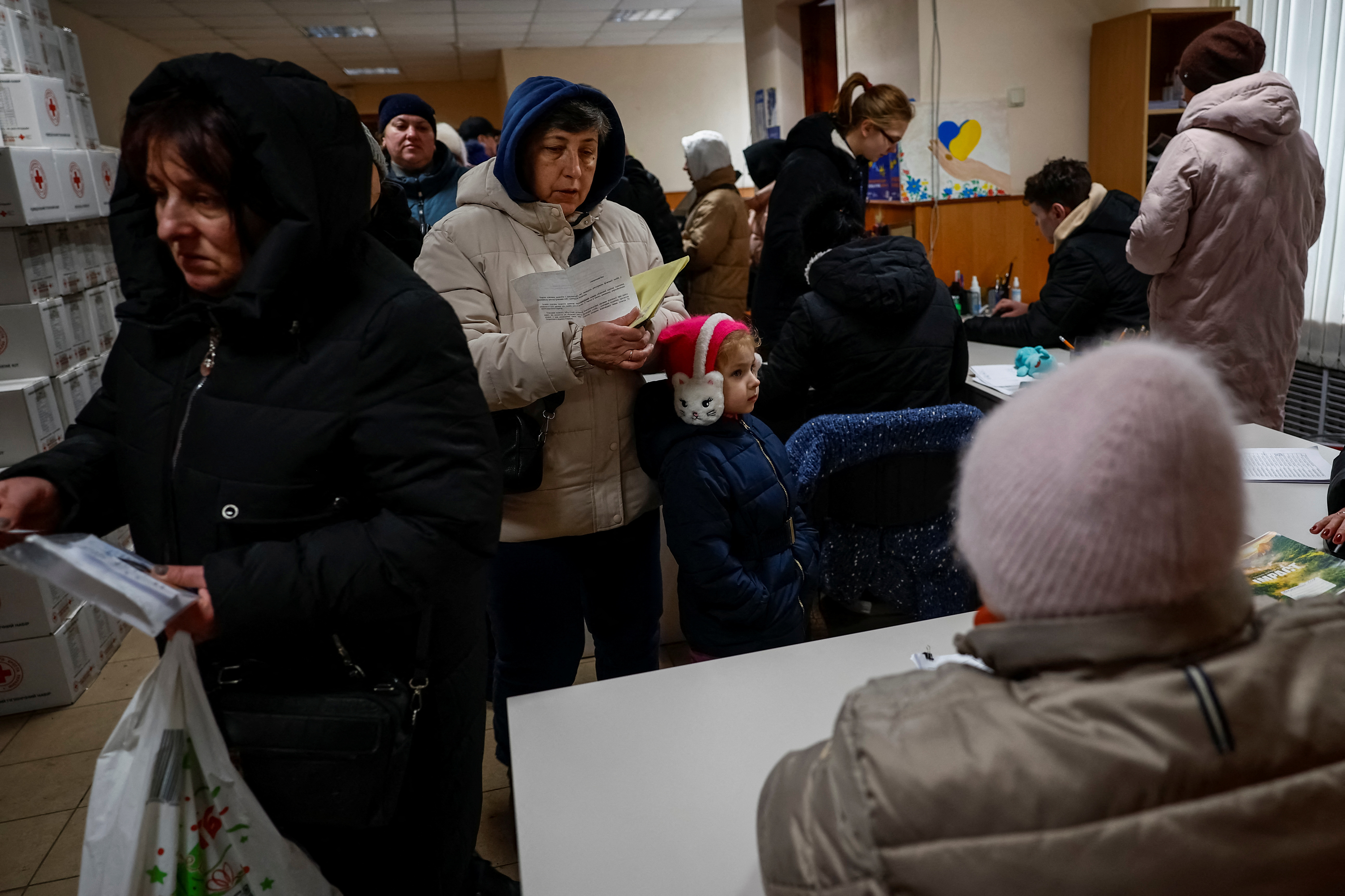 IDPs from Vovchansk area come to humanitarian aid hub, in Kharkiv