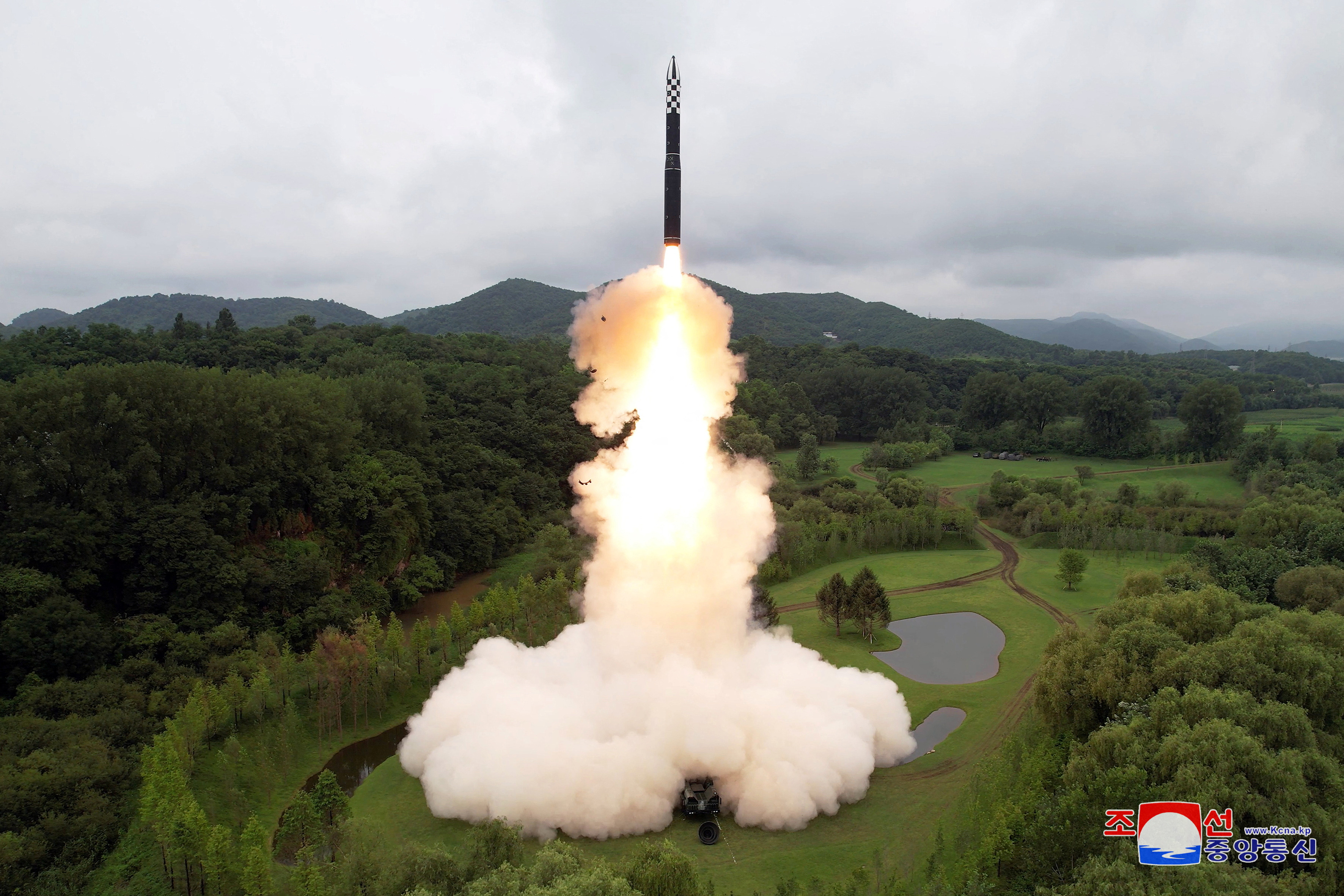 Hwasong-18 ICBM test launch
