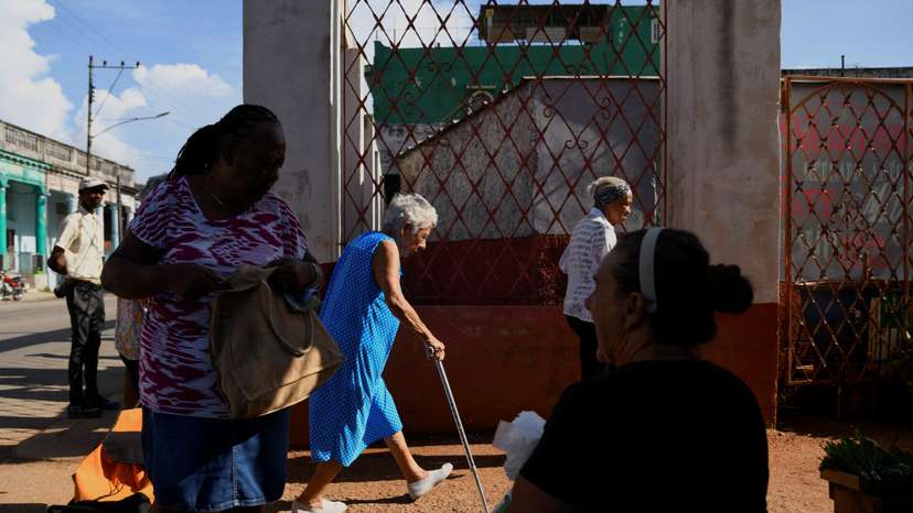 Cuba's "migratory stampede" continues with no end in sight
