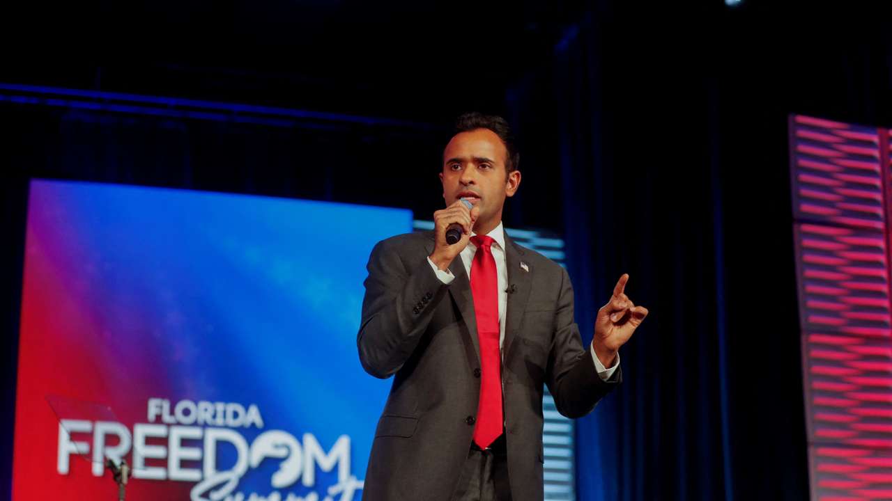 Republican presidential candidates speak in Florida