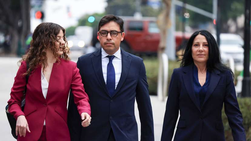 Dr. Salvador Plasencia to plead guilty in supplying actor Matthew Perry ketamine before death, in Los Angeles