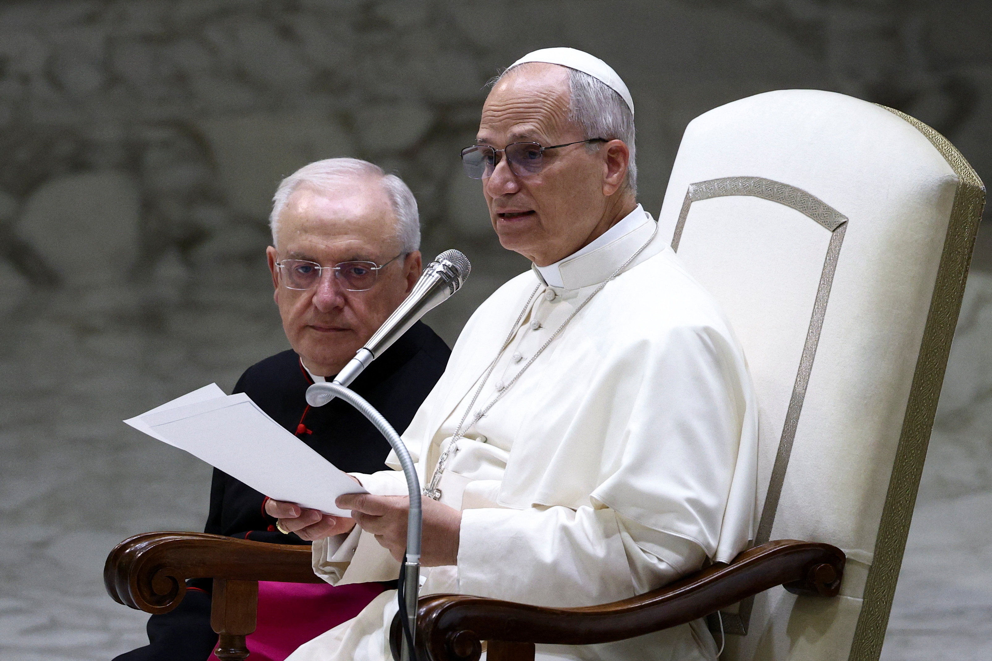 Pope meets with members of the Equestrian Order of the Holy Sepulchre of Jerusalem