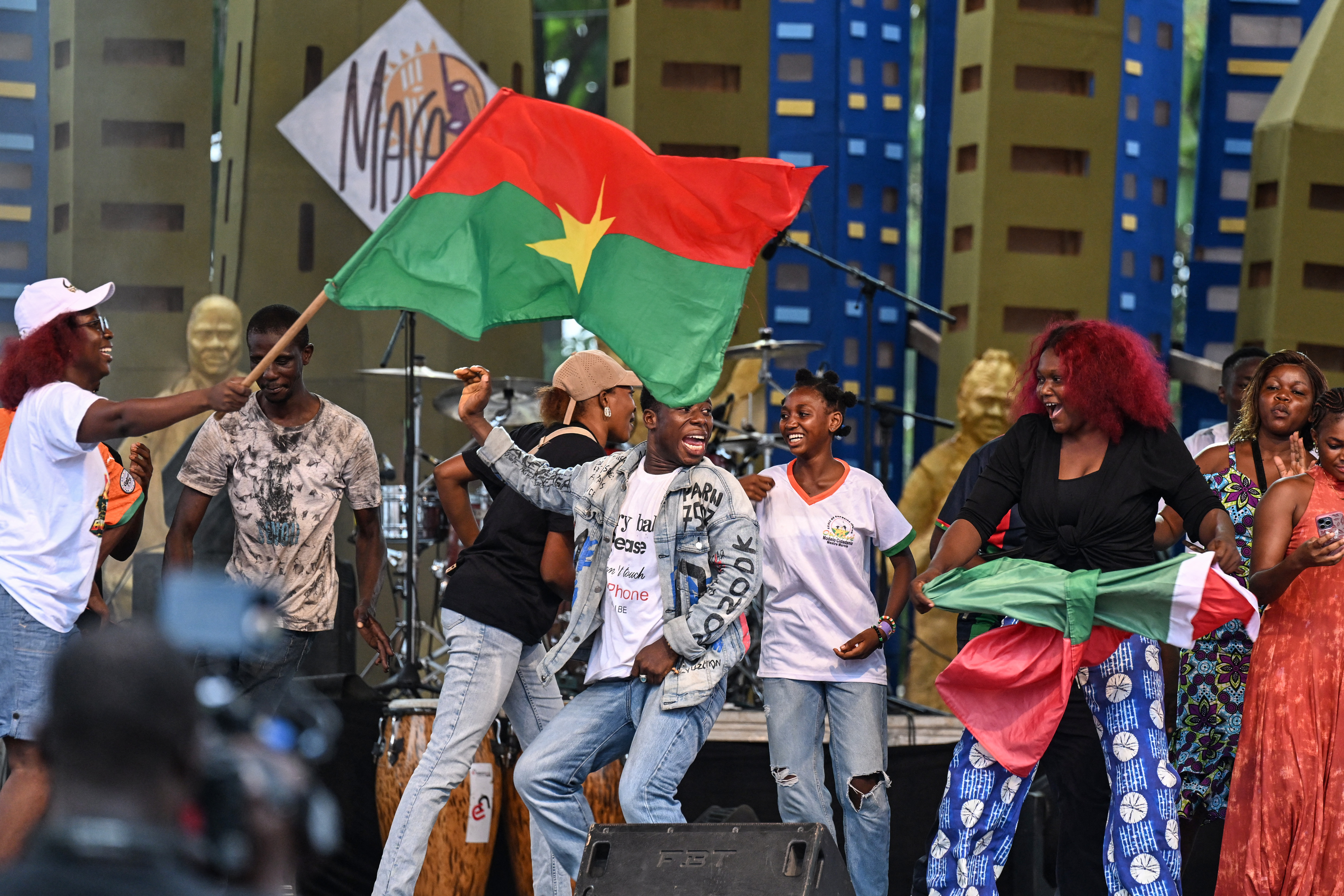 Burkina Faso cuts ties with France as public support grows in Ouagadougou