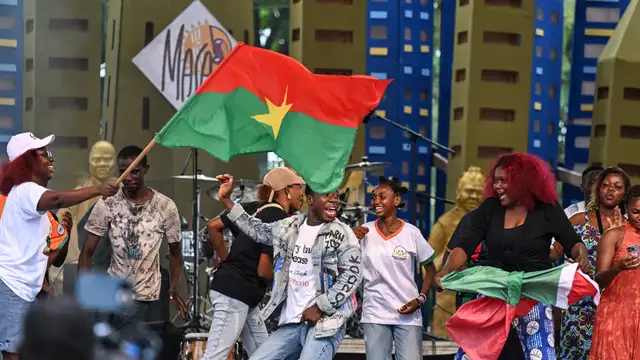 Burkina Faso cuts ties with France as public support grows in Ouagadougou