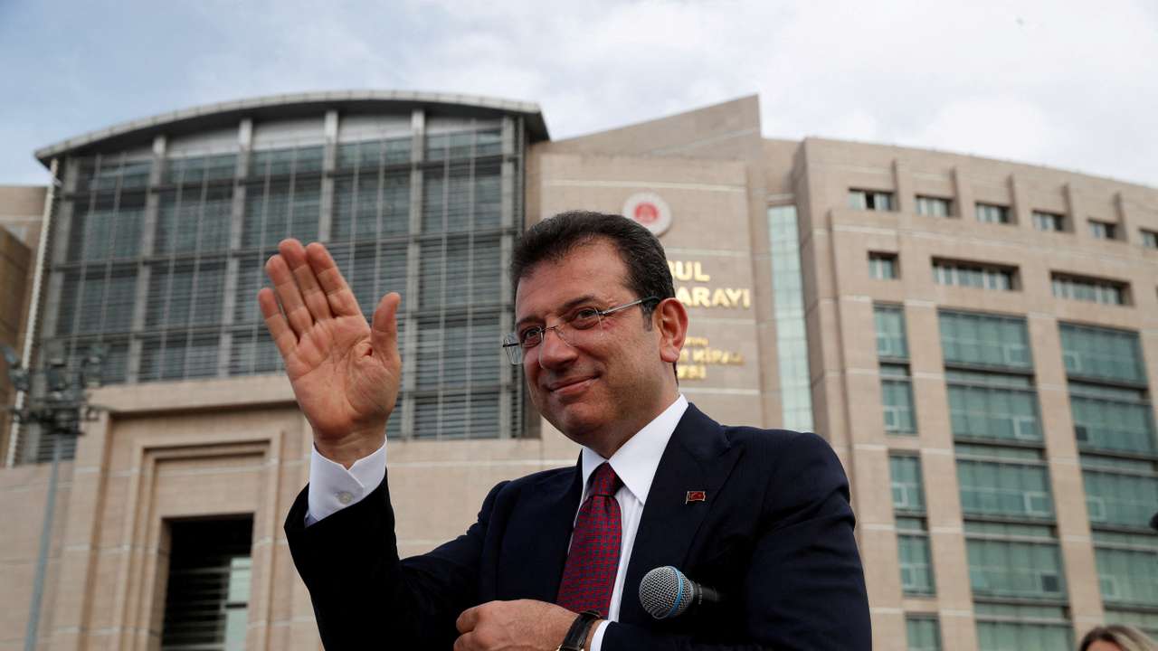 FILE PHOTO: Istanbul Mayor Imamoglu addresses his supporters in front of the Caglayan Courthouse