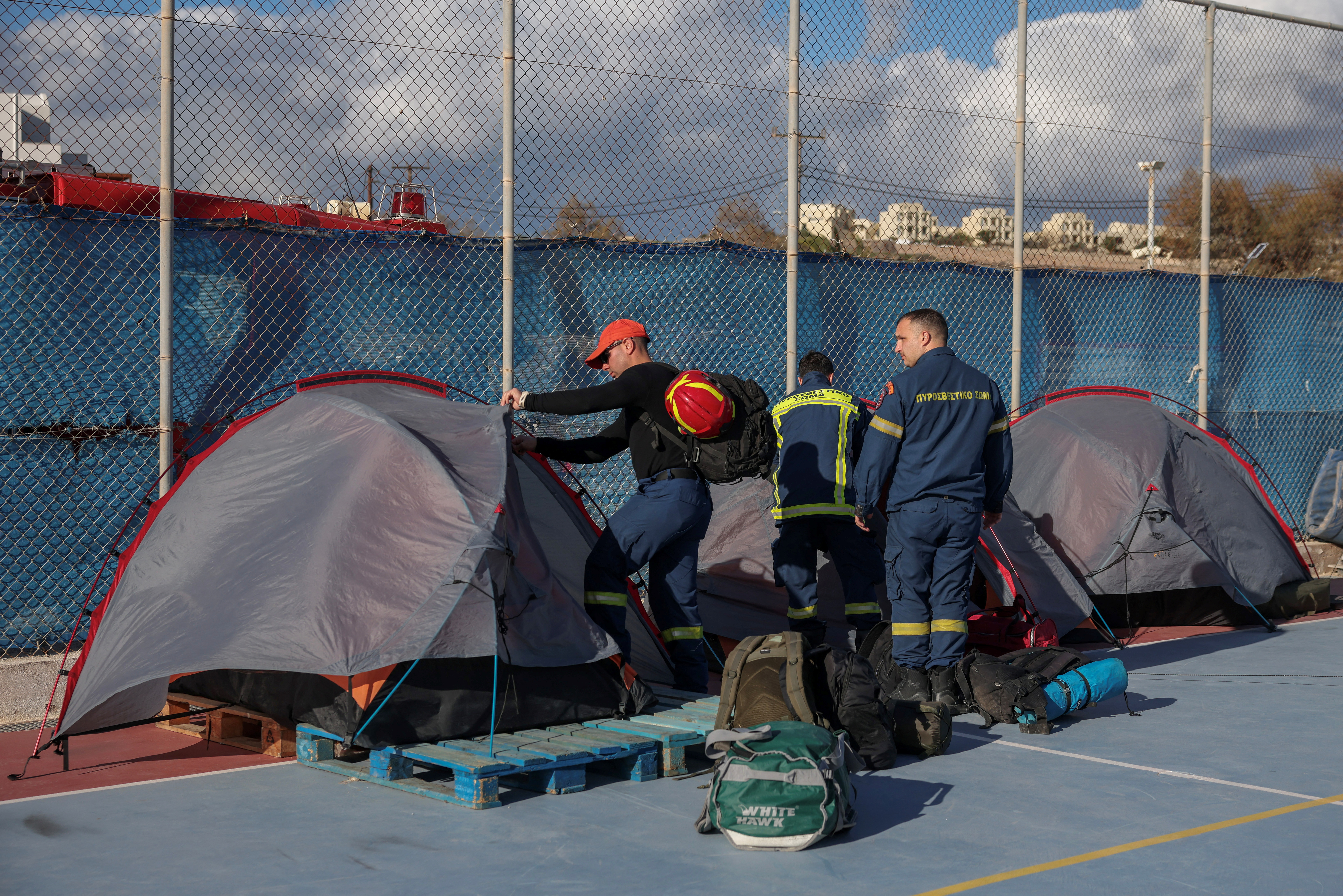Greek PM Mitsotakis visits Santorini as quakes disrupt life