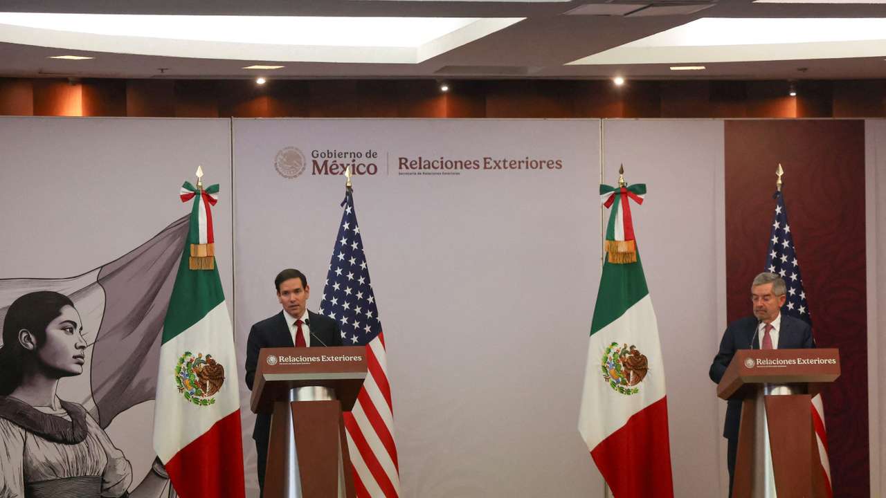 FILE PHOTO: US, Mexico launch joint initiative to tackle cross-border gun trafficking