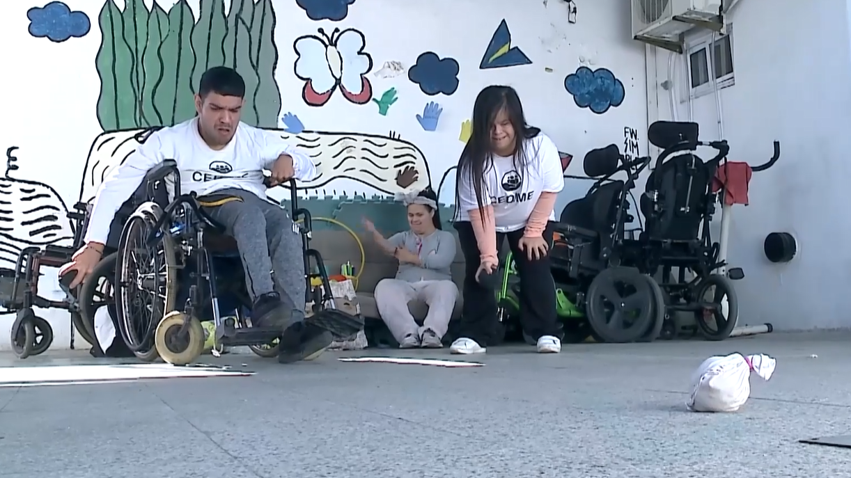 Argentina disability centres shut amid austerity cuts