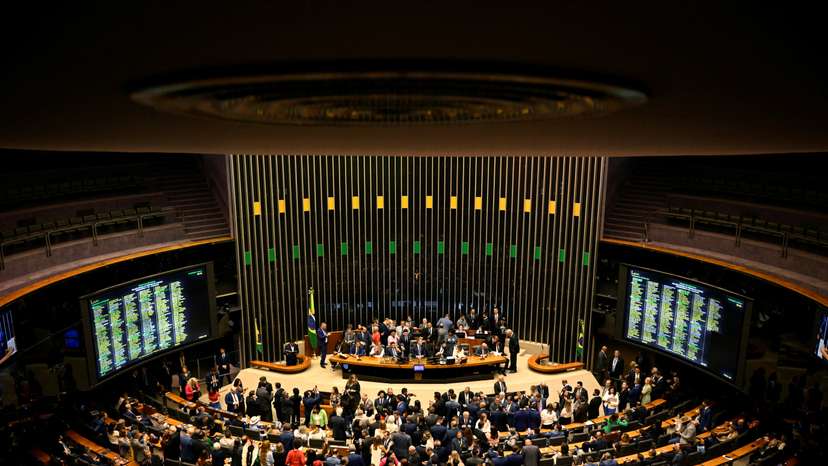 General view of the Chamber of Deputies during the session to elect the new president of the Chamber in Brasilia