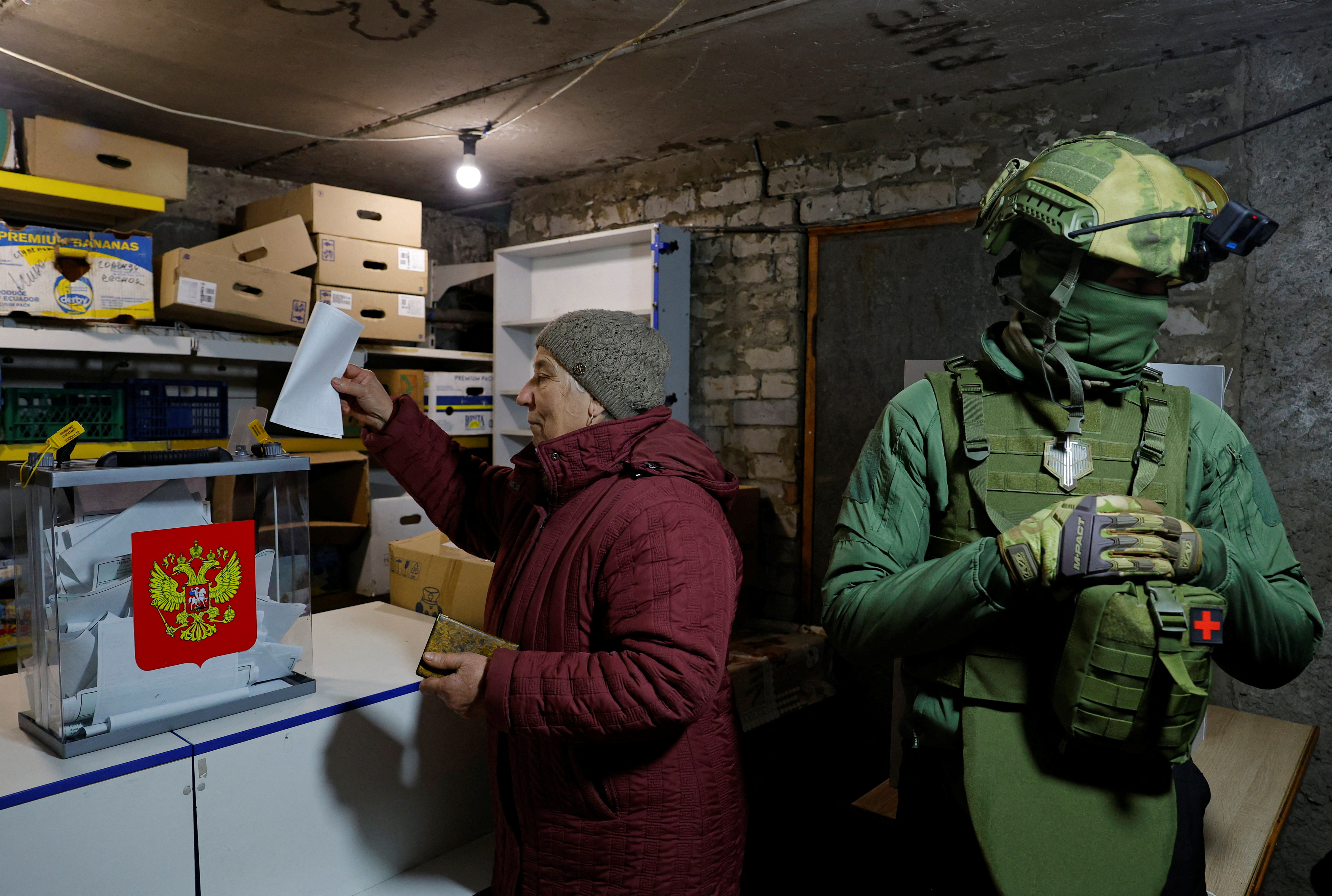 Residents of Avdiivka vote in Russia's presidential election