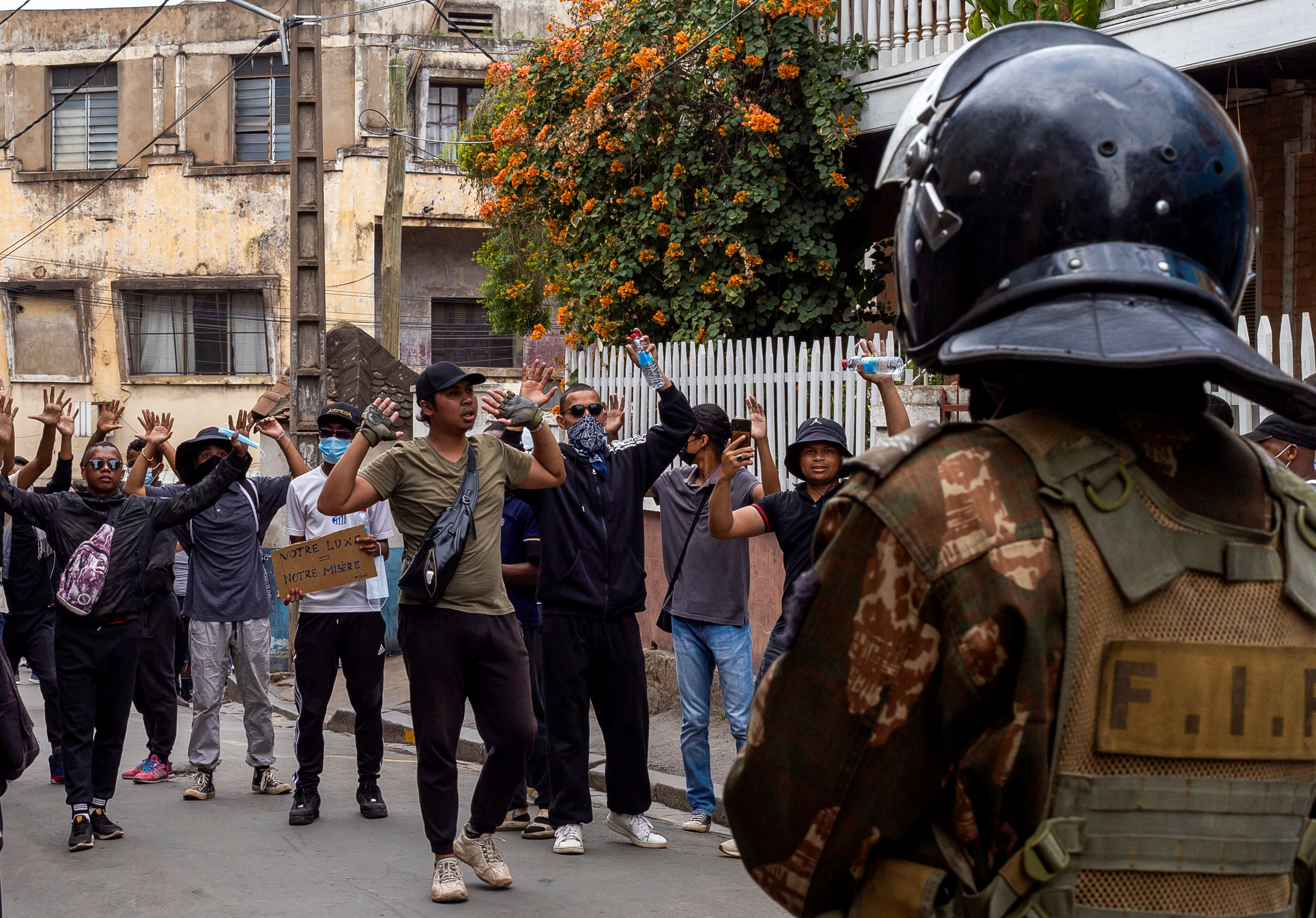 Demonstration against frequent power outages and water shortages in Antananarivo